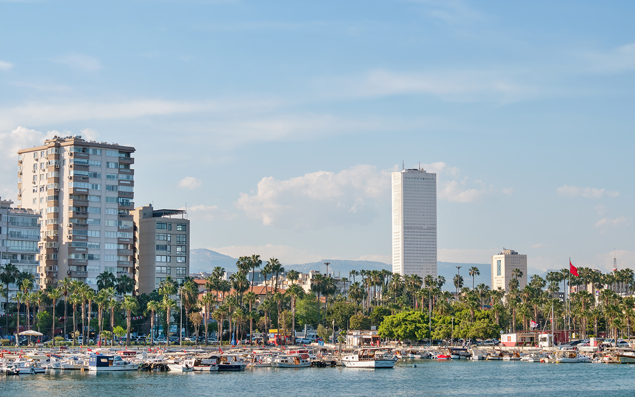 Mersin Araç Kiralama: Akdeniz’in İncisinde Konforlu Ulaşım