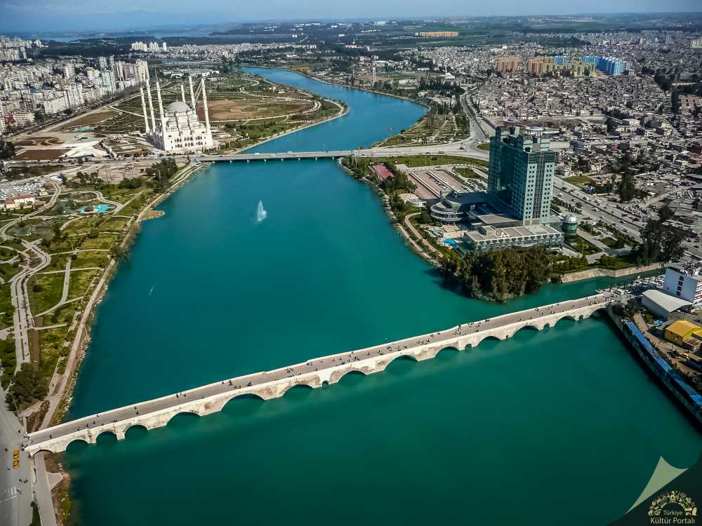 Adana Seyhan Araç Kiralama: Ekar Global ile Merkezin Konforunu Yaşayın